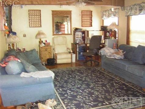 3rd image of 1306 Greenwood Ave