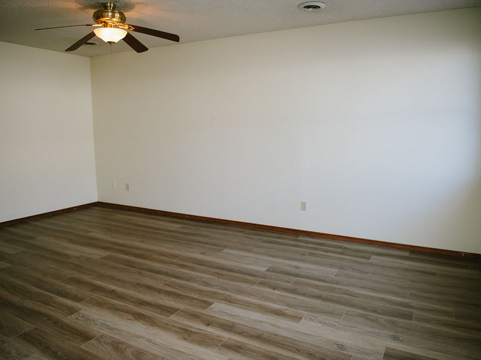 1st image of 409 S Hester St #10528381