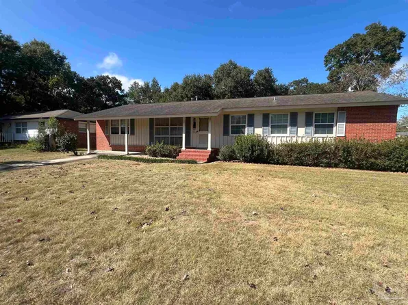 6020 Hilltop Rd, Pensacola, FL 32504