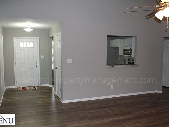 2nd image of 5563 Pine Knoll Blvd