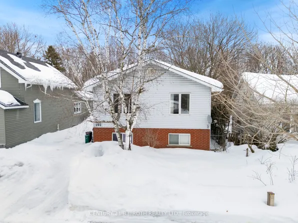 292 Millard St, Orillia, ON L3V 4H3