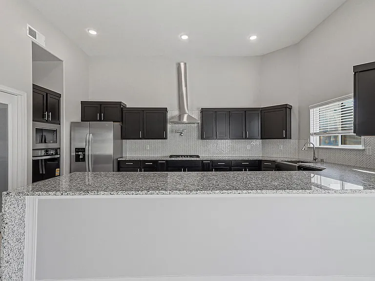 13349 Cinderford Ave — Photo 18