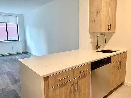 Rented by The Dermot Realty Management Company | media 27