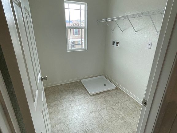 5th image of 7709 Terra Manor St
