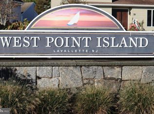 189 Pershing Blvd, Lavallette, NJ 08735