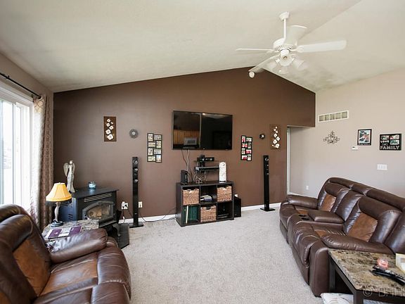 51073 jordan st-101