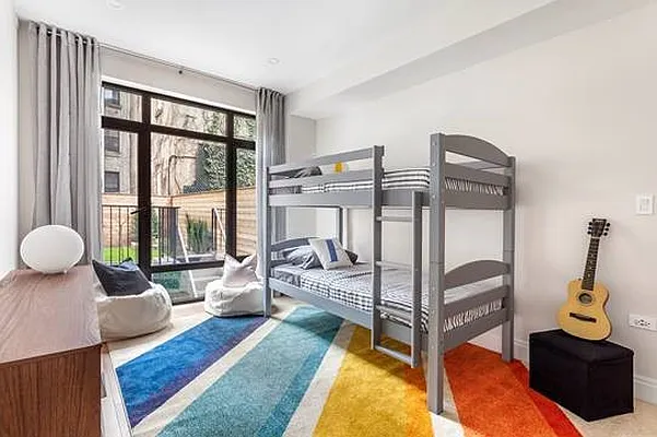Rented by Reuveni LLC | media 7