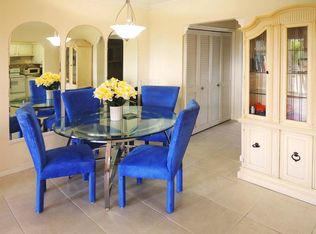 135 Salisbury E #F, West Palm Beach, FL 33417