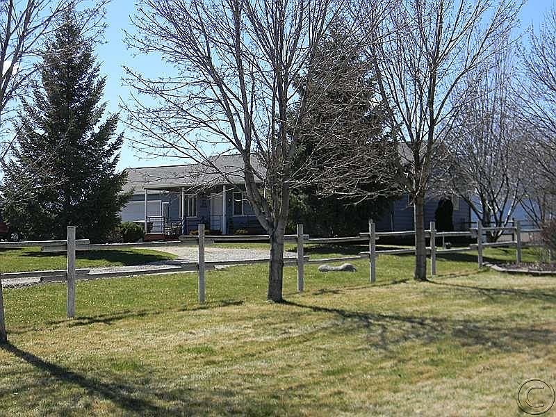 1st image of 969 Ponderosa Dr