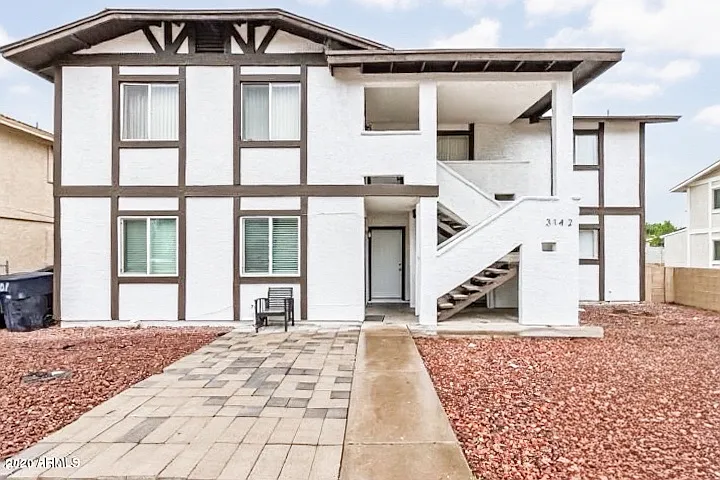 3142 E Cicero St #D202 — Photo 1