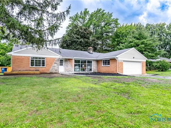 3203 Woodley Rd, Toledo, OH 43606