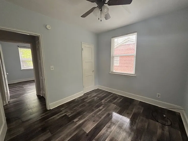 932 Munsen Spring Dr — Photo 4