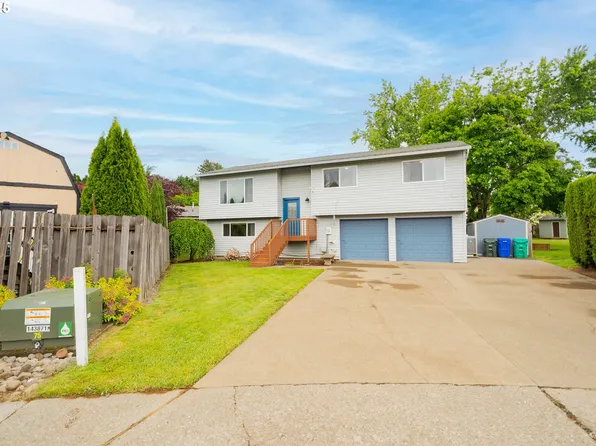 2916 NE 26th St, Gresham, OR 97030