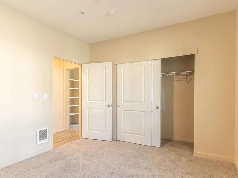 Fox Ridge Apartments — Photo 5