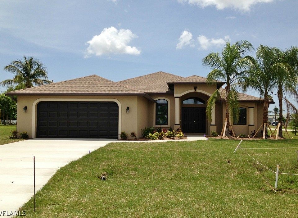 1st image of 618 SE 10th Place Cpe