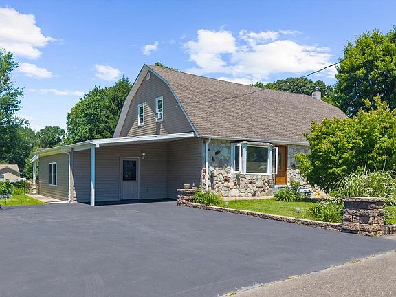 2nd image of 6242 Garrett Ave