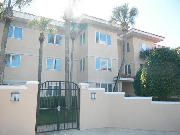 2nd image of 210 11th Ave N APT 303S