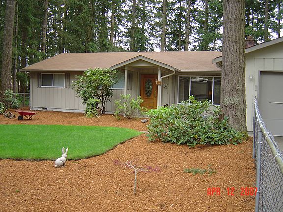 Front yard view