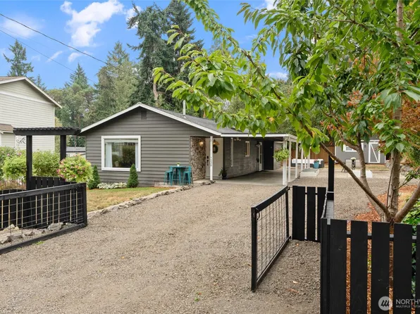 7230 E Maple Street, Port Orchard, WA 98366