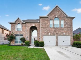 4907 Elmwood Ct, Baytown, TX 77521