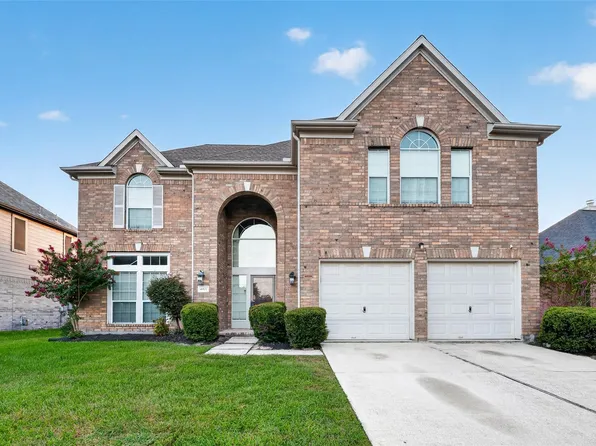 4907 Elmwood Ct, Baytown, TX 77521