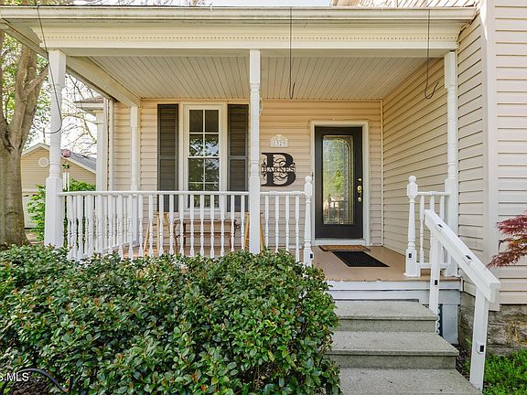 5th image of 1329 Byal Ave