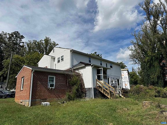 5th image of 526 Valley Rd