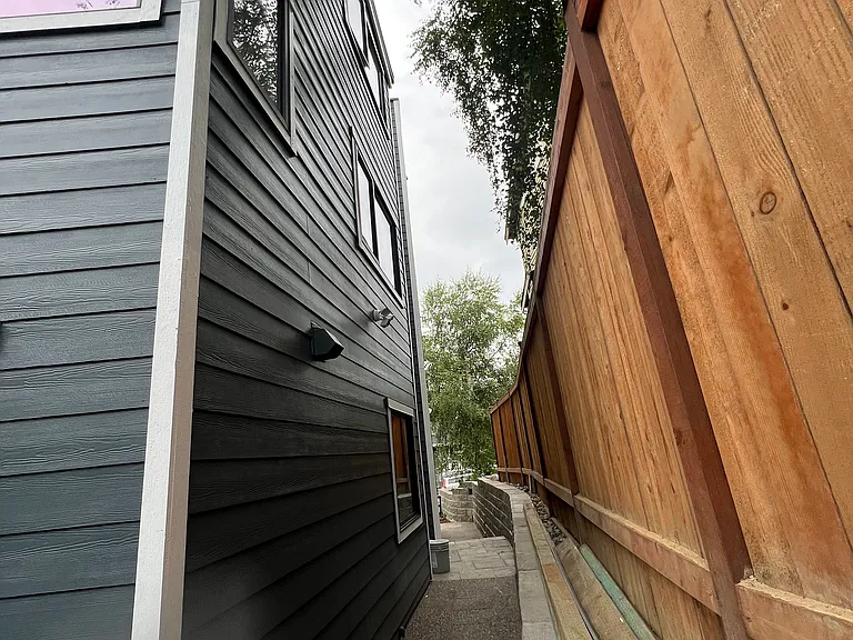 1508 22nd Ave S — Photo 32