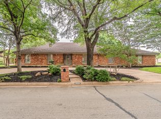 2609 Shadow Ridge Dr, Arlington, TX 76006