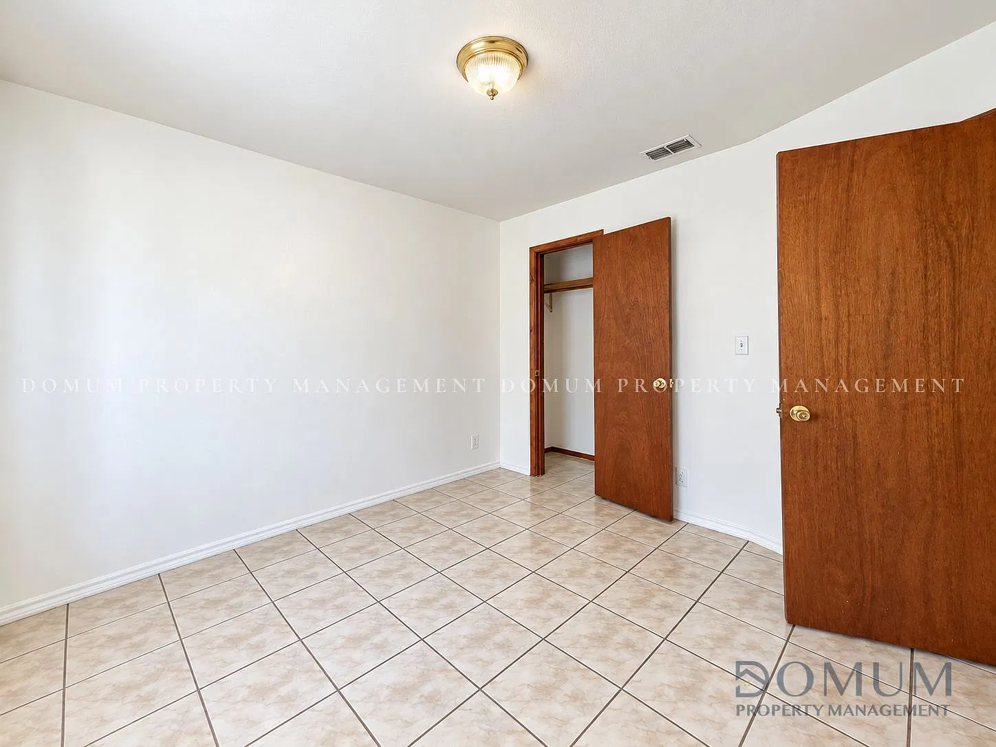 2316 Ashley Avenue - 2 — Photo 1