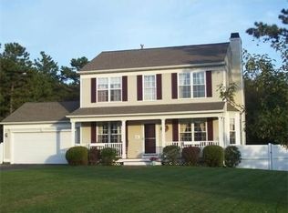 75 Garrett Pl, Plymouth, MA 02360