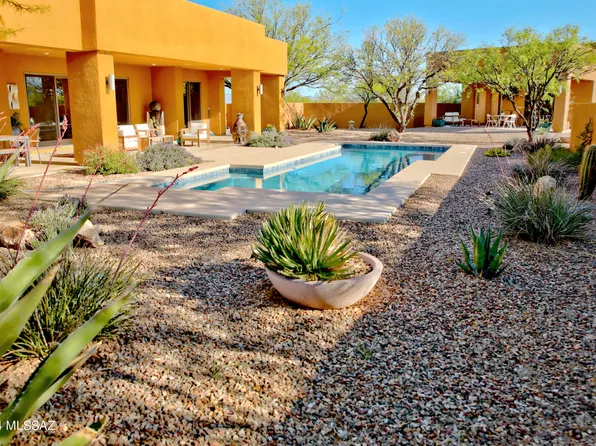 9697 E Three Canyons Rd, Hereford, AZ 85615