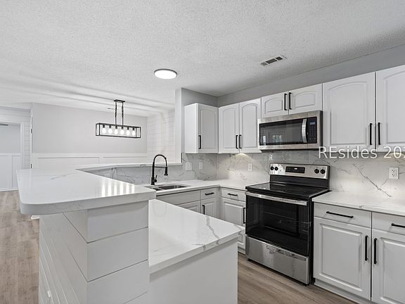 2nd image of 100 Kensington Blvd APT 313