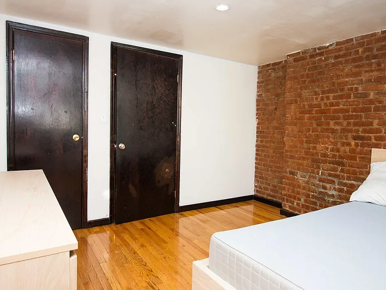 48 Wyckoff Ave #3R — Photo 8