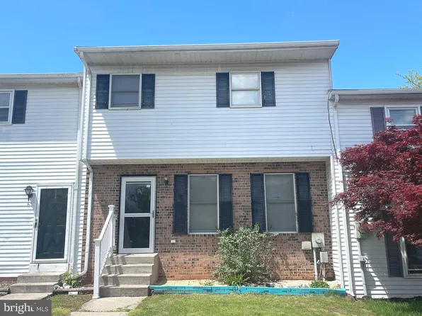 65 White Dogwood Dr, Etters, PA 17319