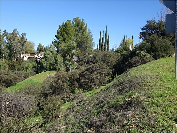 4th image of 23822 Canyon Dr