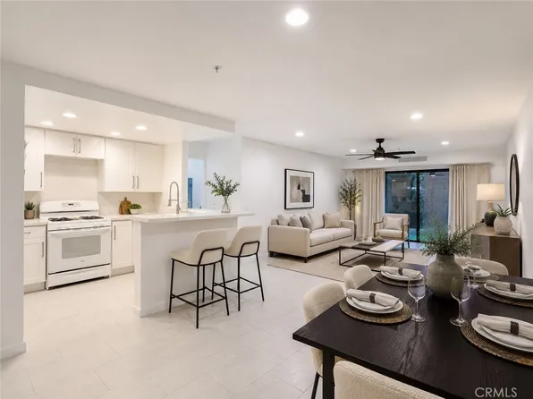 700 W 3rd St Unit A104, Santa Ana, CA 92701