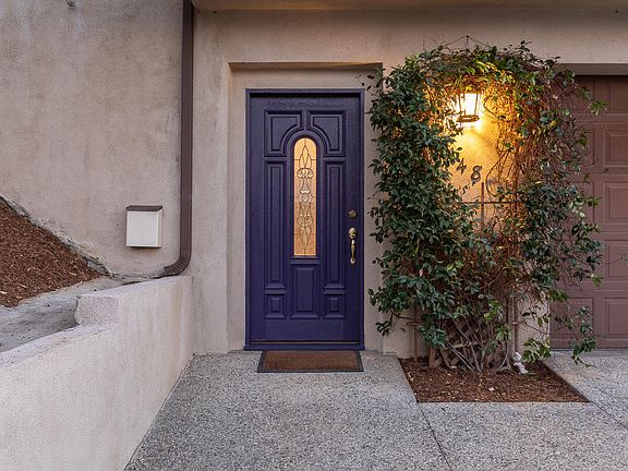 3rd image of 548 Terrill Ave