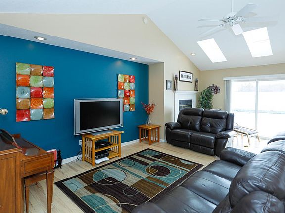 11305 E D Ave-103