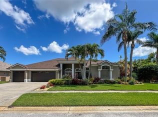 10675 Park Place Dr, Seminole, FL 33778