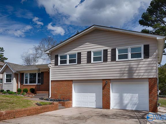 3rd image of 1814 Forney Dr NW