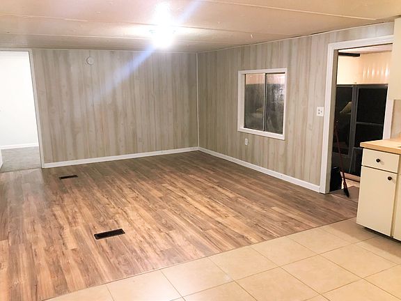 Living-new laminate floors