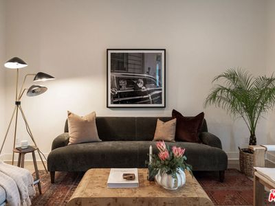 2210 Tom Mix Rd, Los Angeles, CA, 90026