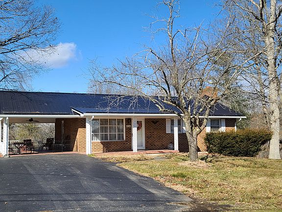 2nd image of 4340 Cumberland Dr SE