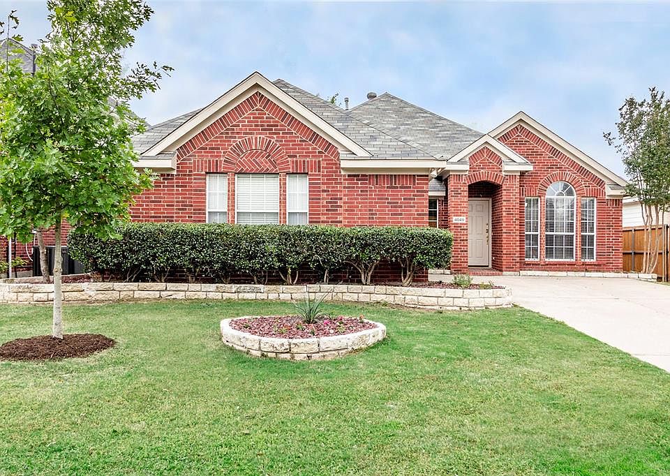 1st image of 4049 Aladdin Dr