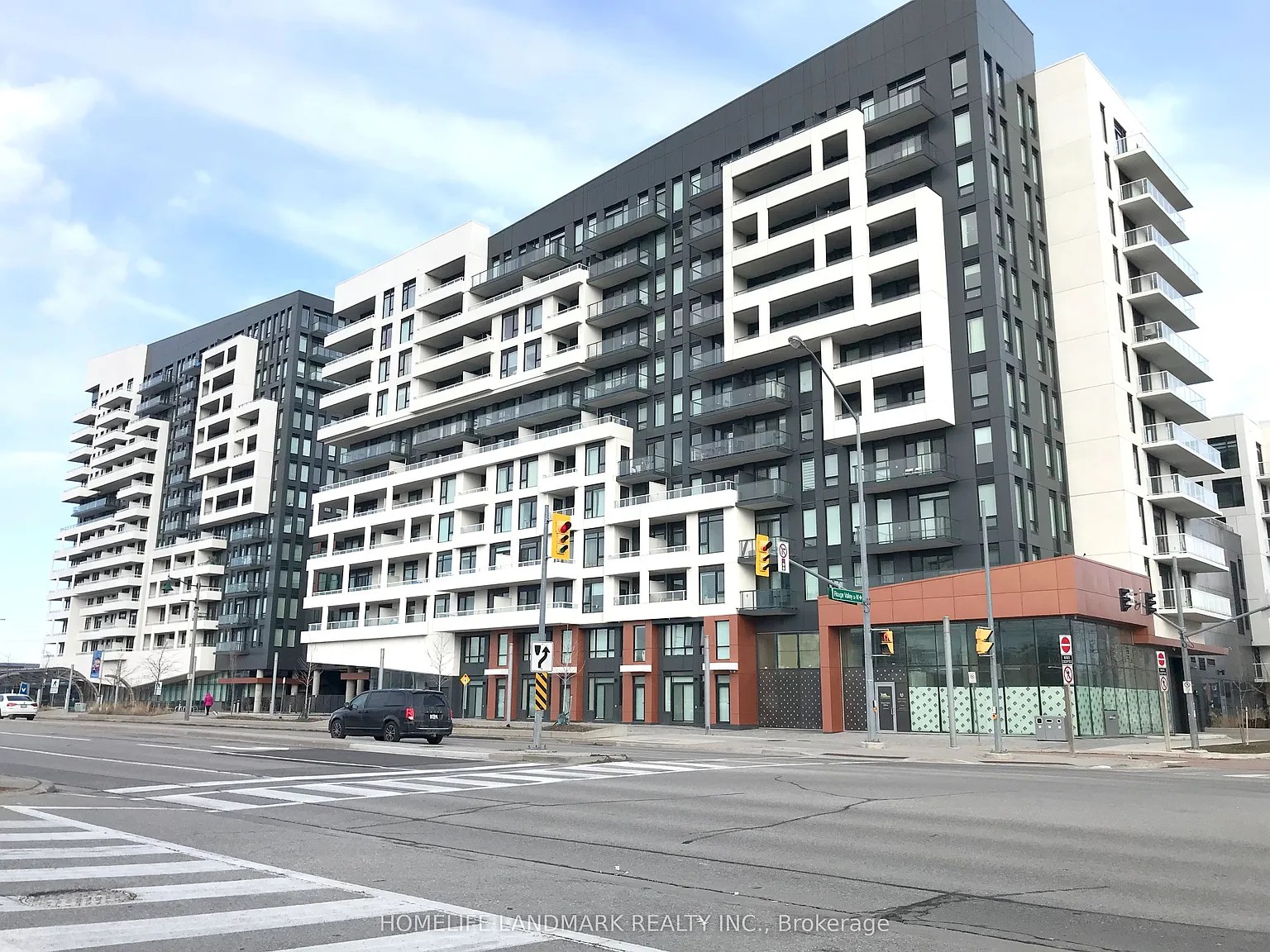 York Condos — Photo 1