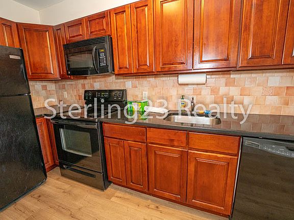 2nd image of 27-16 12th St #2I