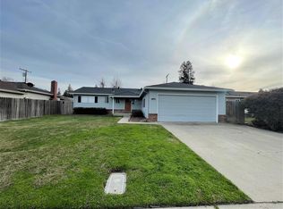 2200 Corbin Ln, Lodi, CA 95242
