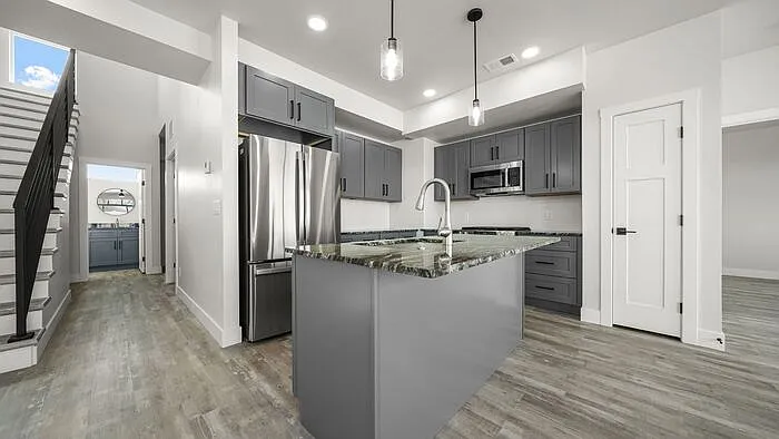 1107 Mee Canyon Cir — Photo 11
