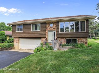 28918 W Big Hollow Rd, McHenry, IL 60051